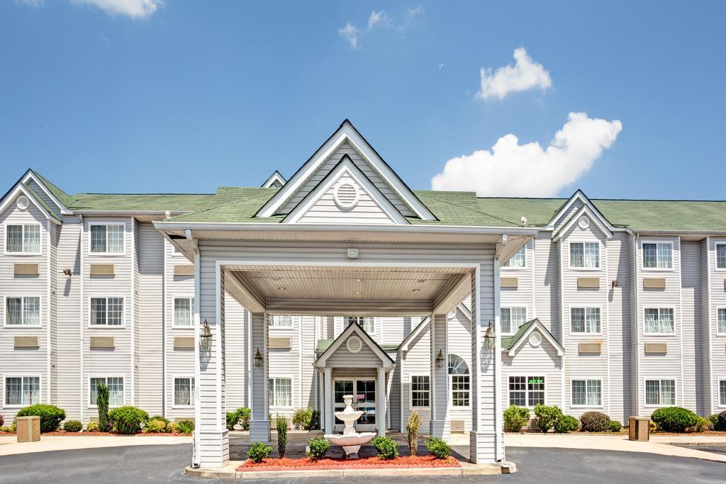 Stay Express Inn And Suites Atlanta Union City Bagian luar foto