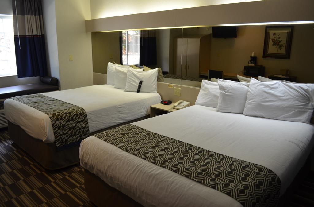 Stay Express Inn And Suites Atlanta Union City Bagian luar foto