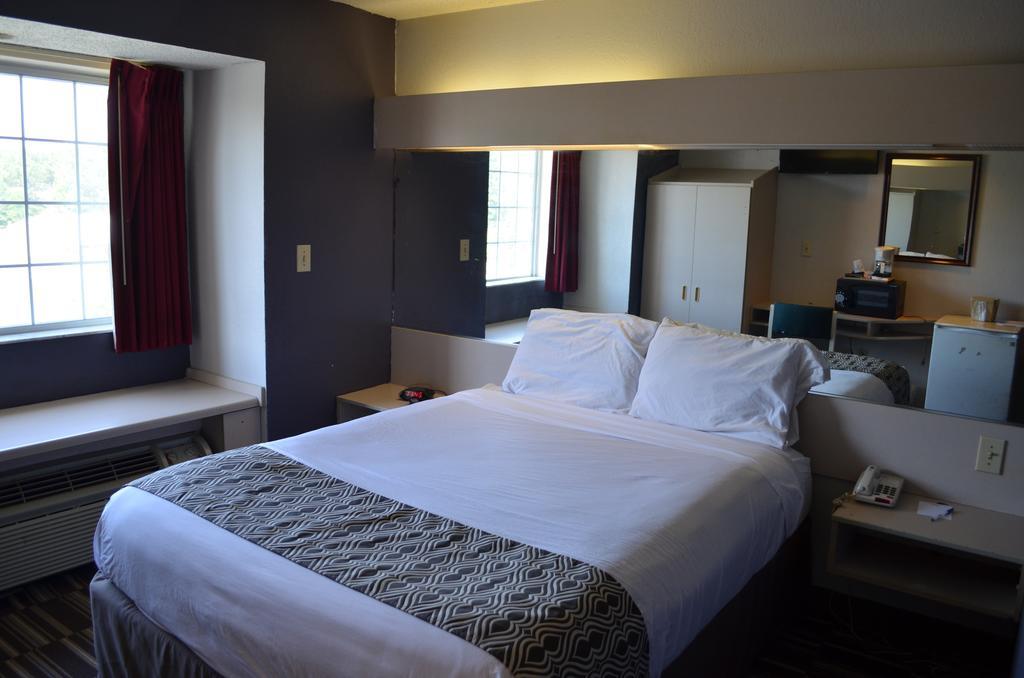 Stay Express Inn And Suites Atlanta Union City Bagian luar foto